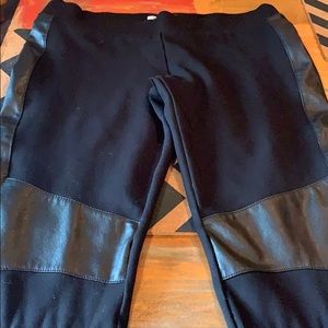 Black leggings with faux leather detail